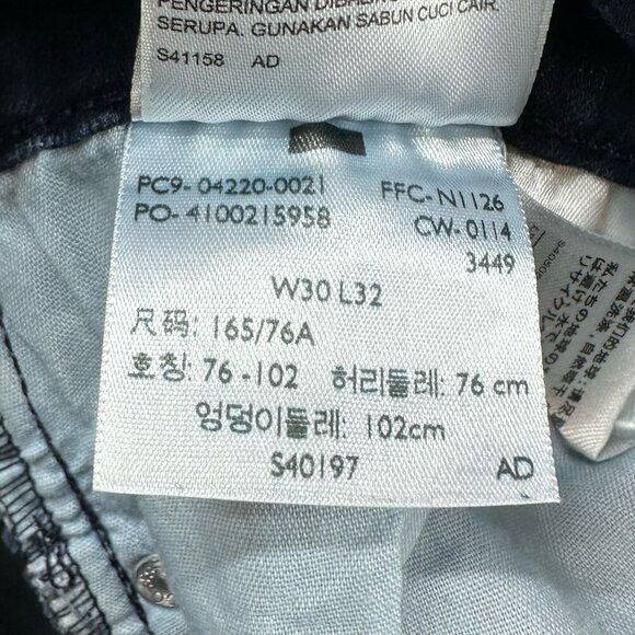 Levi's Jeans Womens 10/30 Slight Curve Classic Rise Straight Dark Washed Blue - Picture 8 of 12